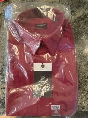 Van Heusen Men's Burgundy Dress Shirt - Regular Fit